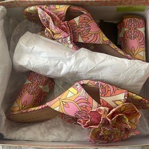 Gianni Bini Satin Bow Block Heels